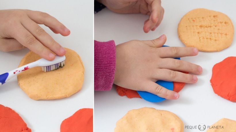 Juego sensorial texturas plastilina 