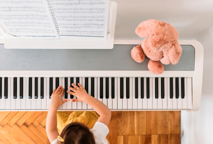 Los mejores pianos y teclados para niños o principiantes